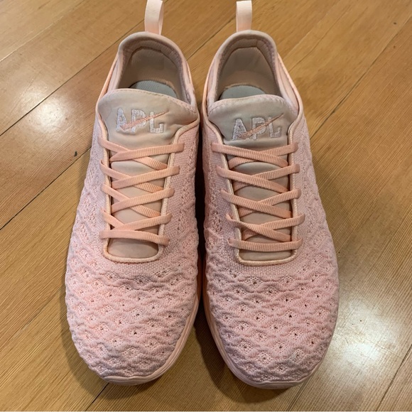 APL Techloom Phantom - Picture 2 of 6